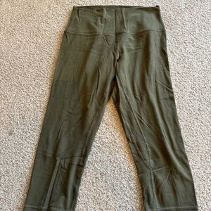 Lululemon Cropped Legging Size 8